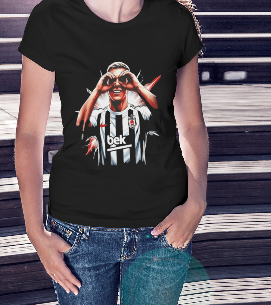 Beşiktaş JK Beko Football Player Celebration T-Shirt