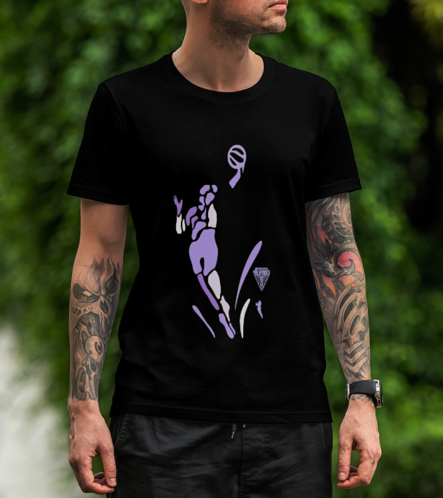 Golden State Valkyries Basketball Player Silhouette Purple Pose T-Shirt