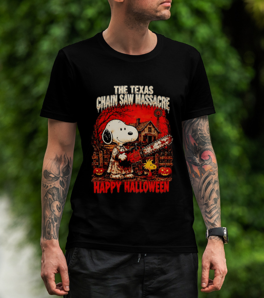 Snoopy Woodstock The Texas Chain Saw Massacre Happy Halloween Scene T-Shirt