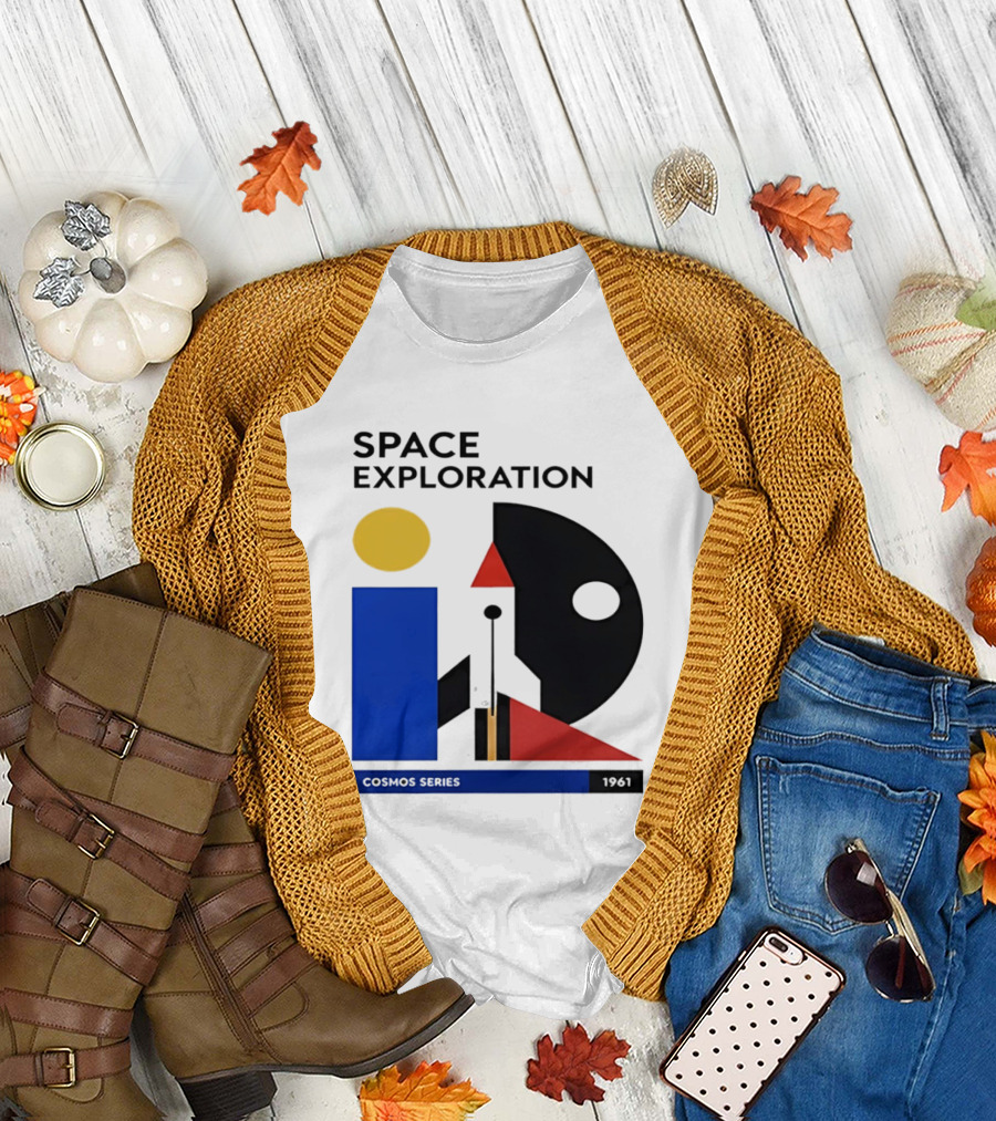 Space Exploration 1961 Cosmos Series Retro Geometric T-Shirt