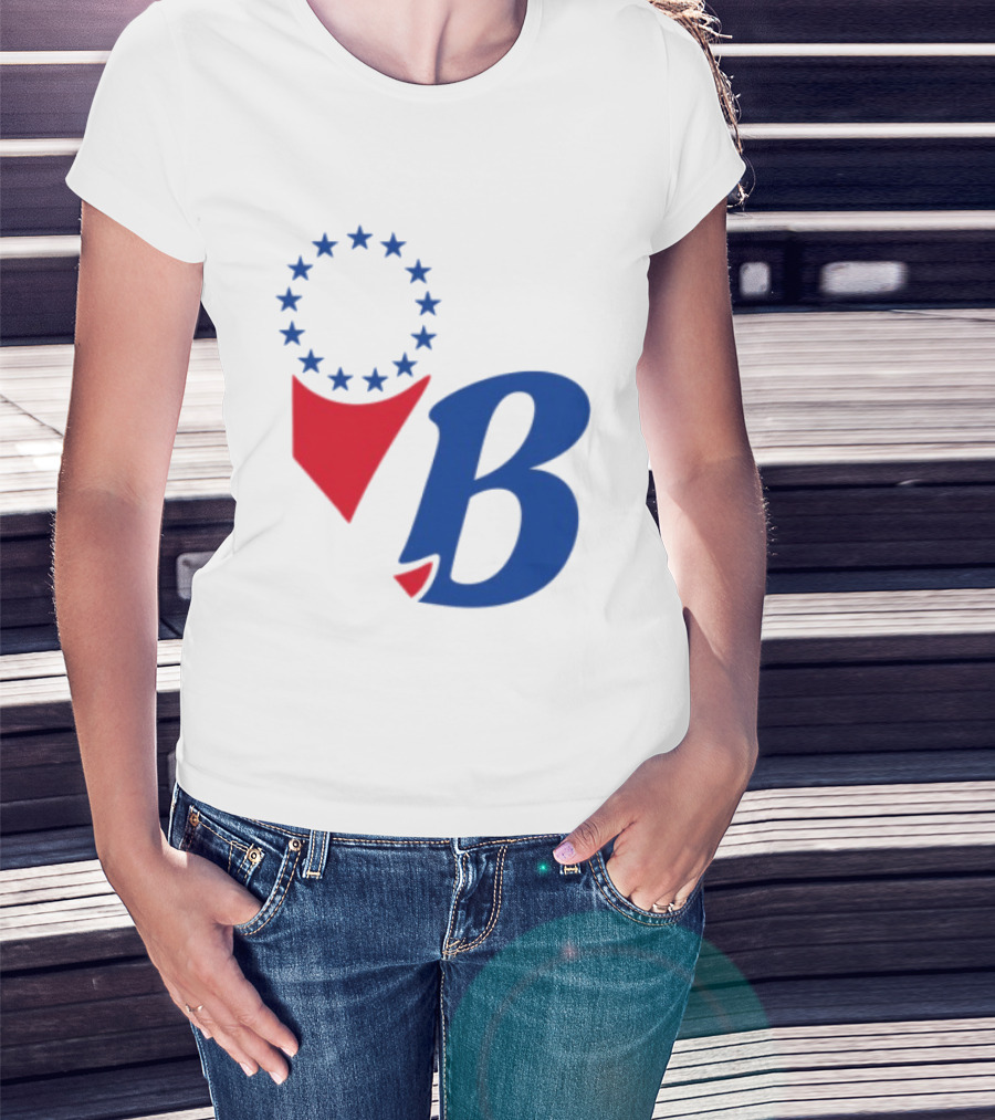 Chinatown Market Store Let Brotherly Love Philadelphia B Icon Circle Stars T-Shirt