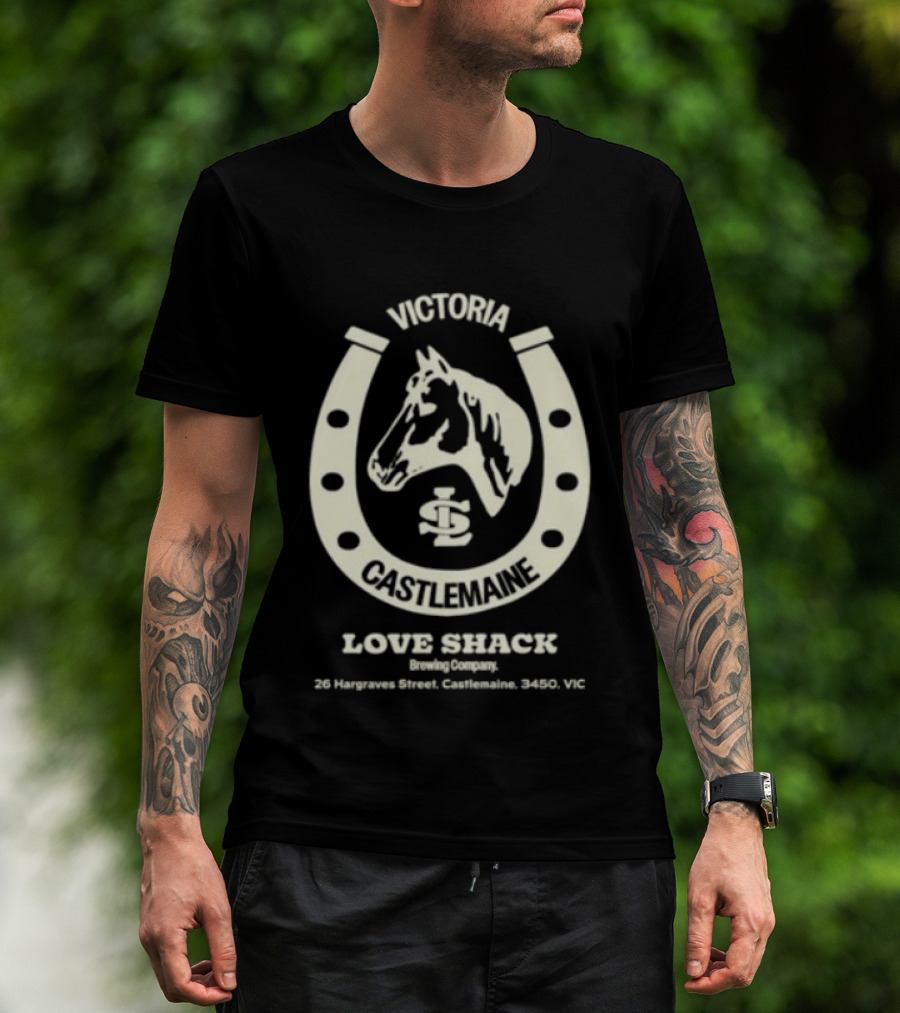Victoria Castlemaine Horse Shoe Love Shack Brewing Co 28 Hargraves Street Castlemaine 3450 VIC T-Shirt