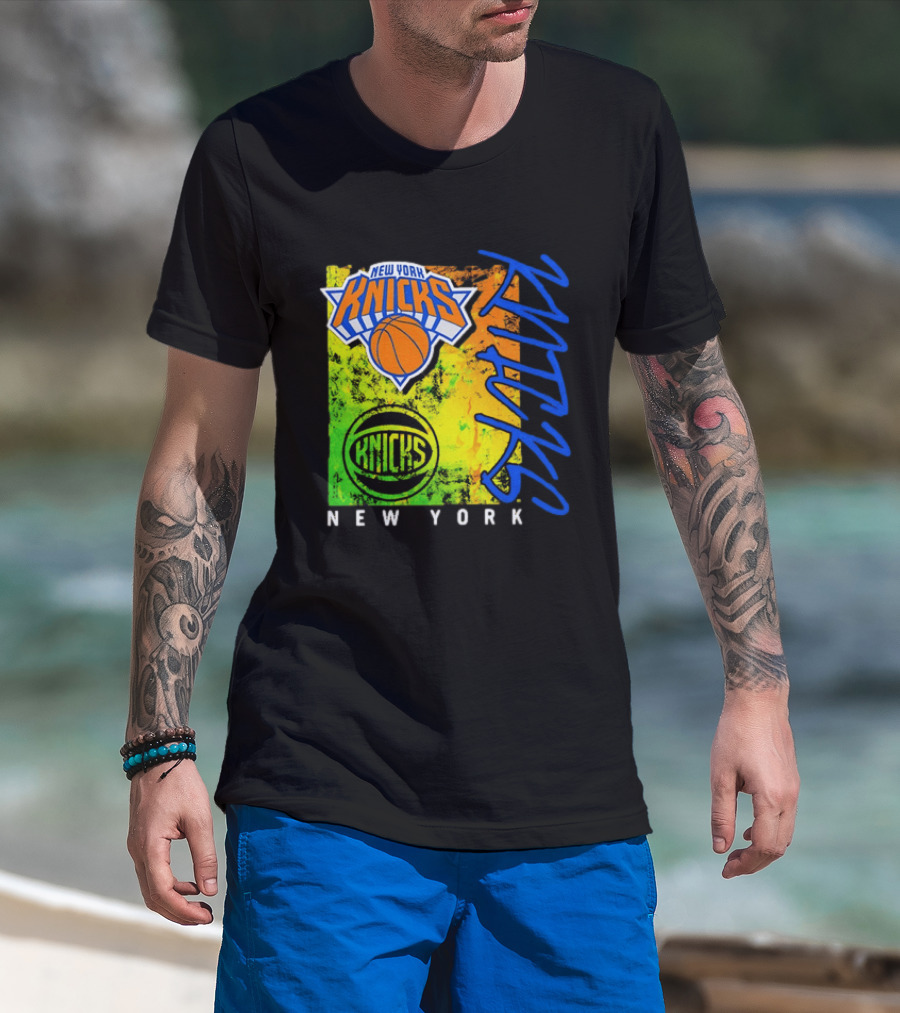 New York Knicks Distressed Basketball Retro Style NBA Fan Favorite T-Shirt