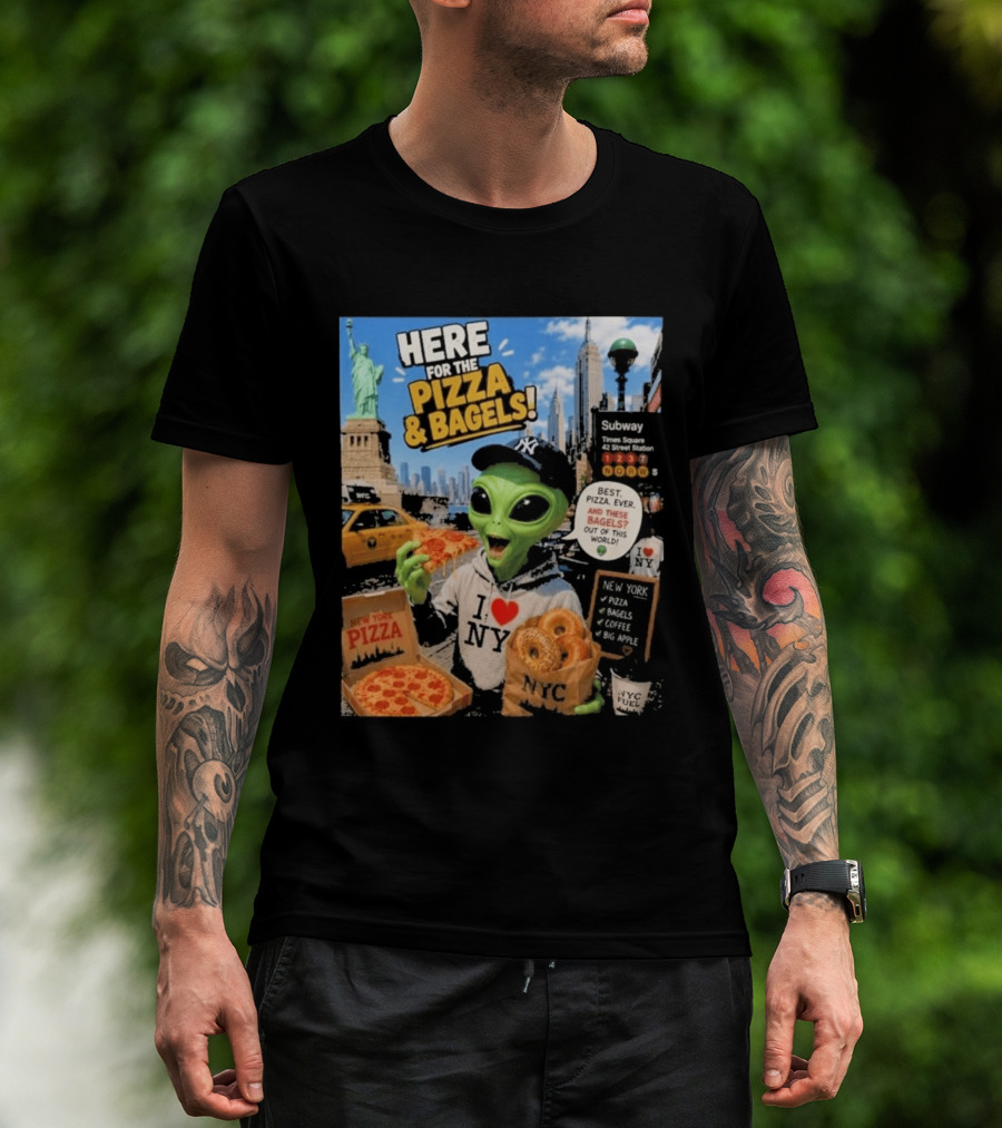 NYC Alien Loves Pizza And Bagels With Statue Of Liberty And Times Square Subway T-Shirt