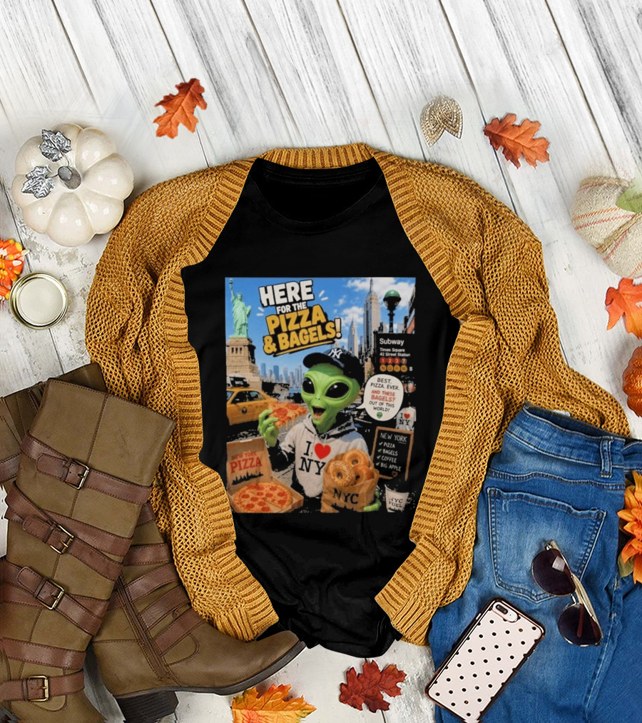 NYC Alien Loves Pizza And Bagels With Statue Of Liberty And Times Square Subway T-Shirt