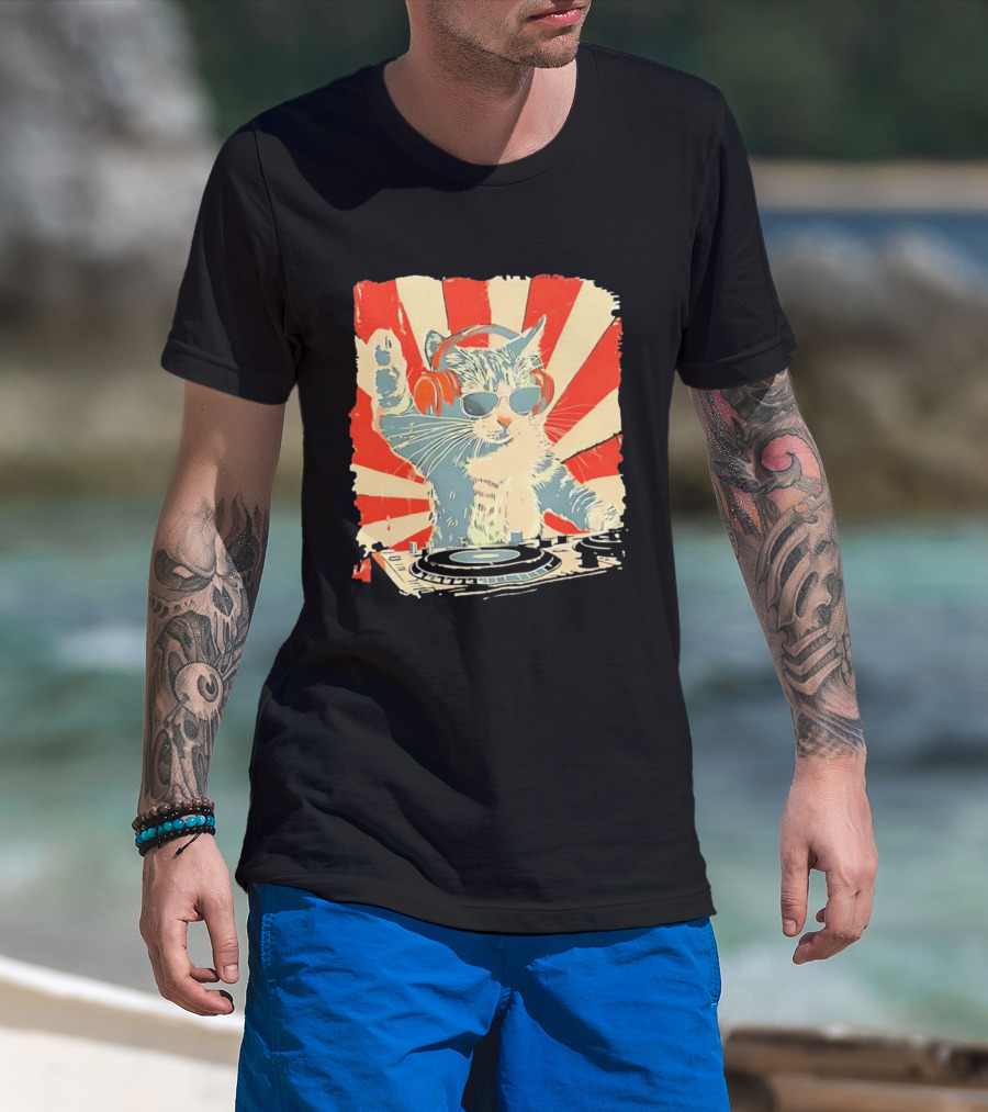 DJ Cat Headphones Sunglasses Retro Style Music Lover T-Shirt