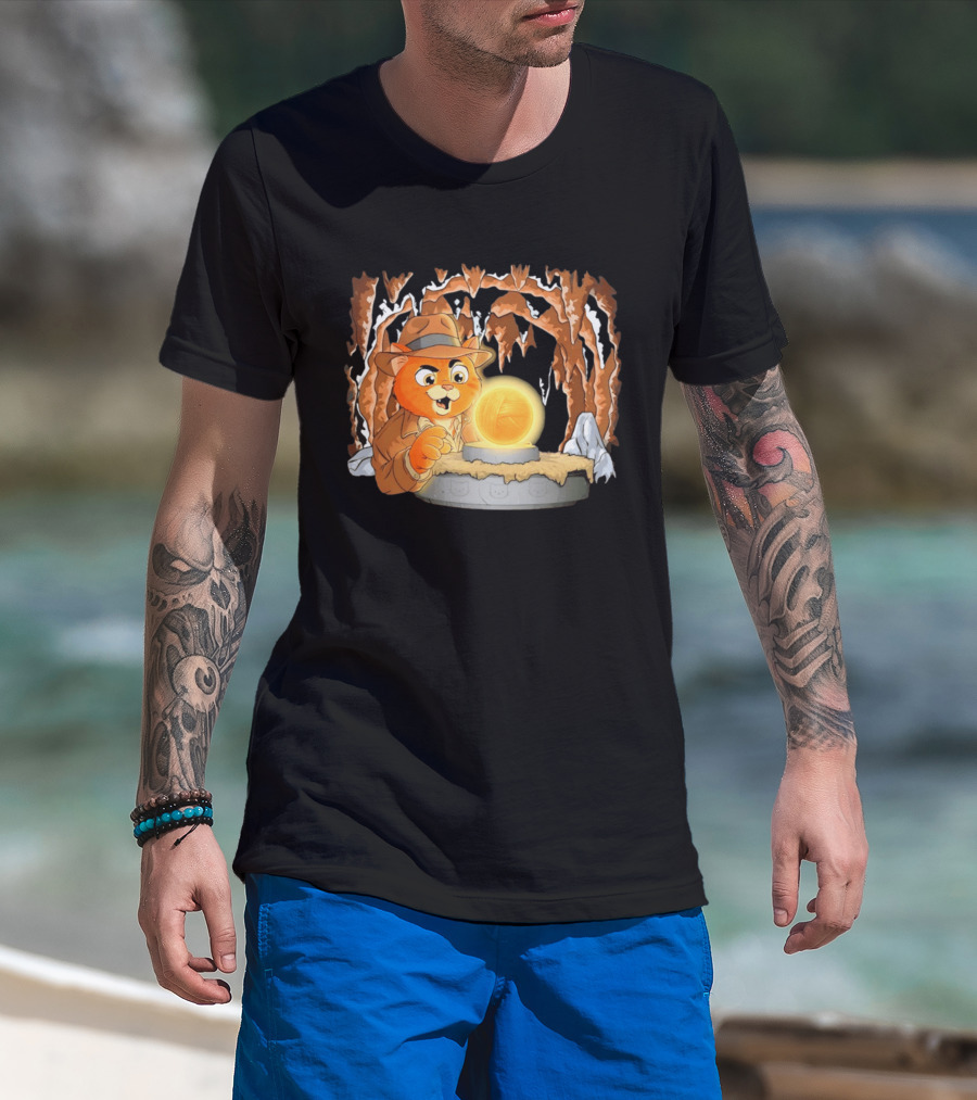 Raiders Of The Lost Yarn Cat Indiana Jones Golden Ball Relic Adventure T-Shirt