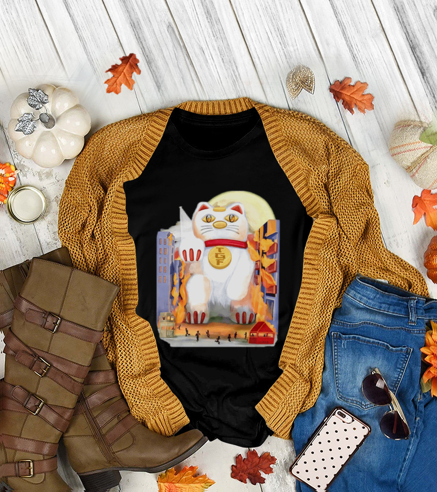 TGF Lucky Cat Maneki Neko Giant Cat City Destruction T-Shirt