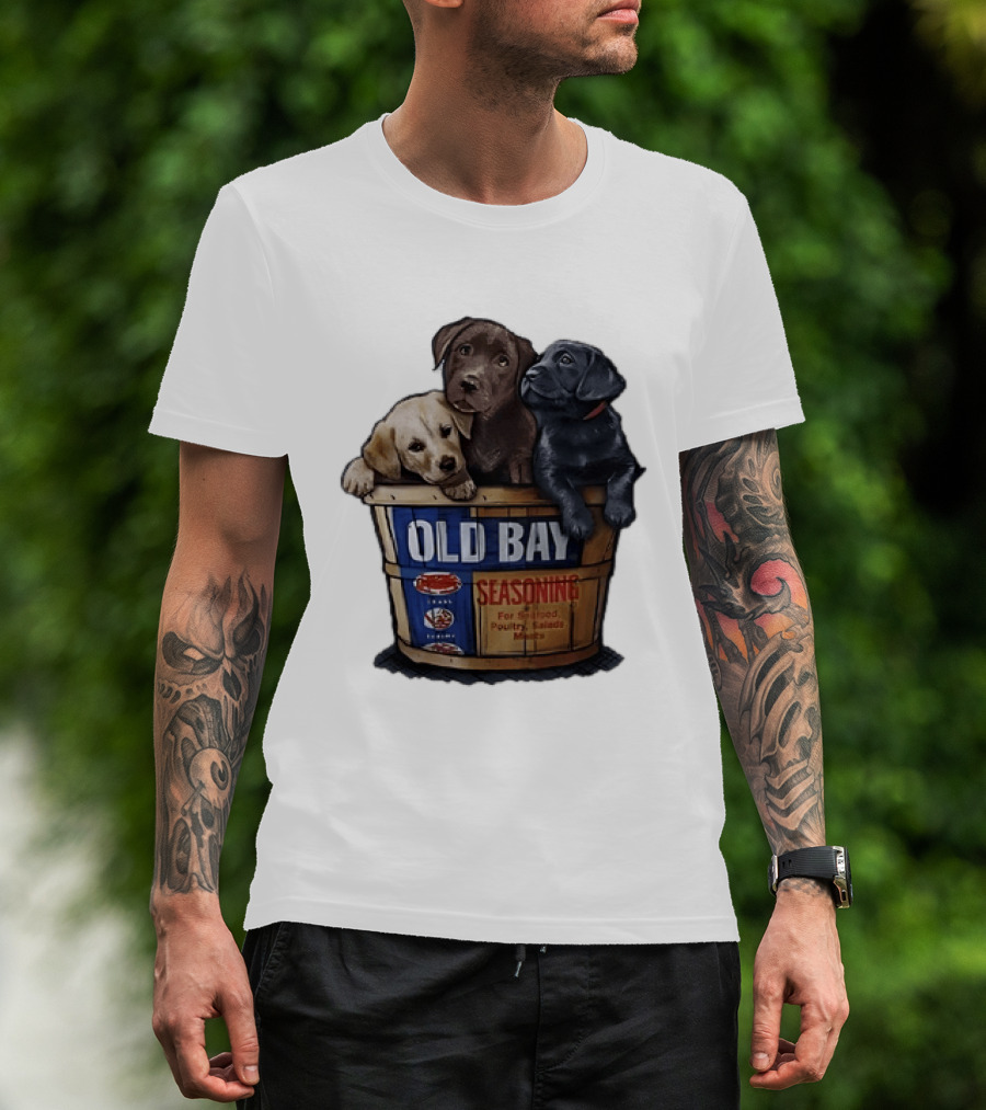 Old Bay Seasoning Labrador Puppies In Bushel Basket For Seafood Poultry Salads Meats T-Shirt