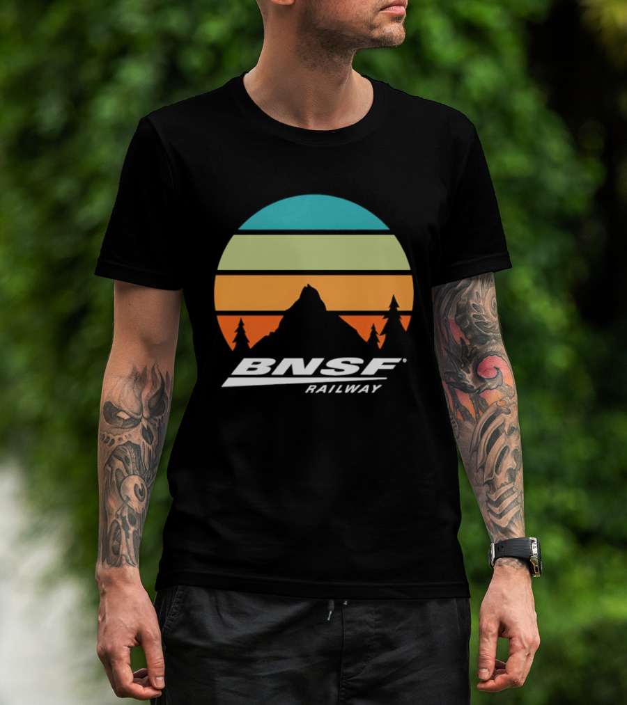 BNSF Railway Mountain Landscape Retro Sunset T-Shirt