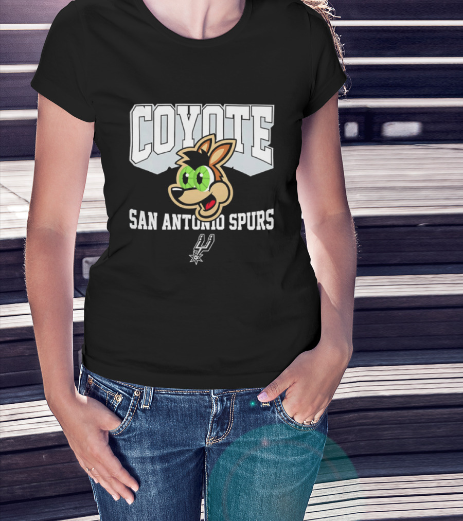 Coyote San Antonio Spurs Team T-Shirt