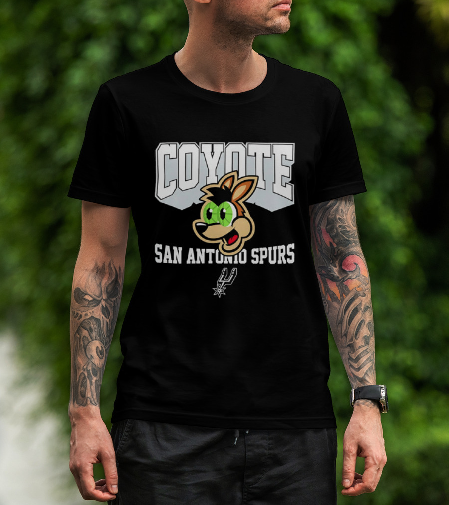 Coyote San Antonio Spurs Team T-Shirt