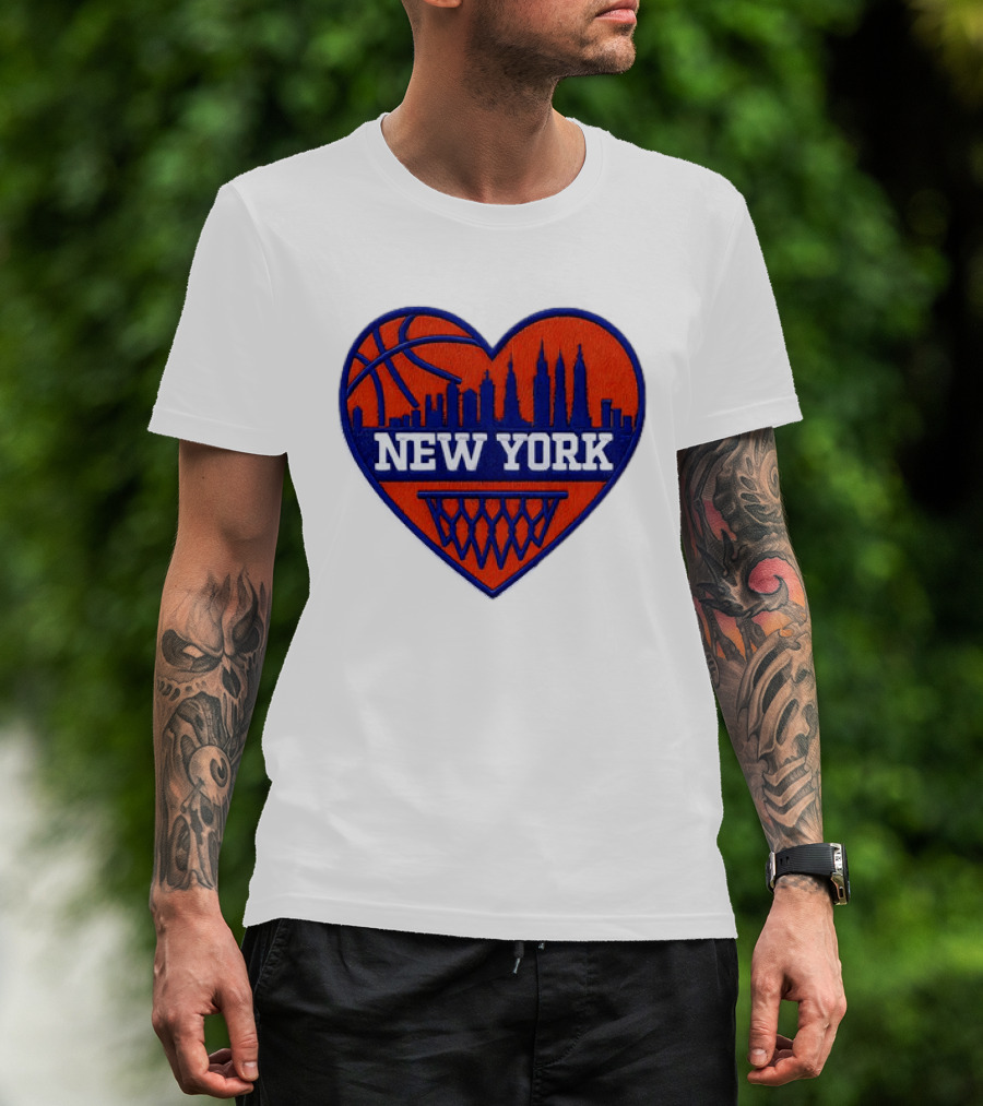 New York Knicks Heart Skyline Basketball Hoop T-Shirt