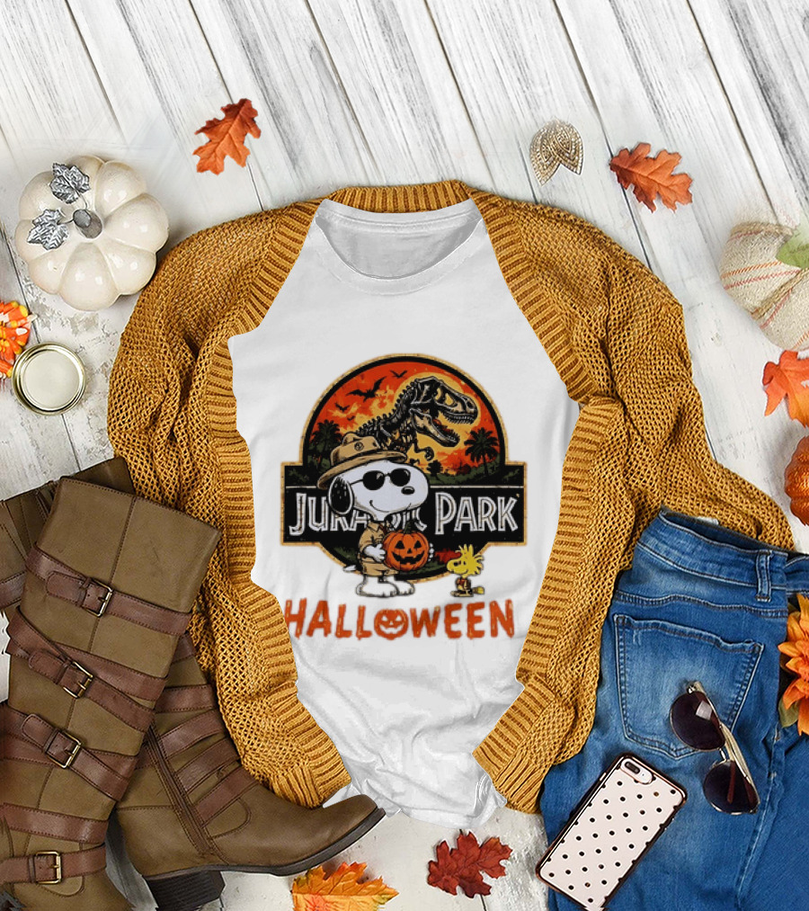 Snoopy Woodstock Jurassic Park Halloween Pumpkin T-Shirt