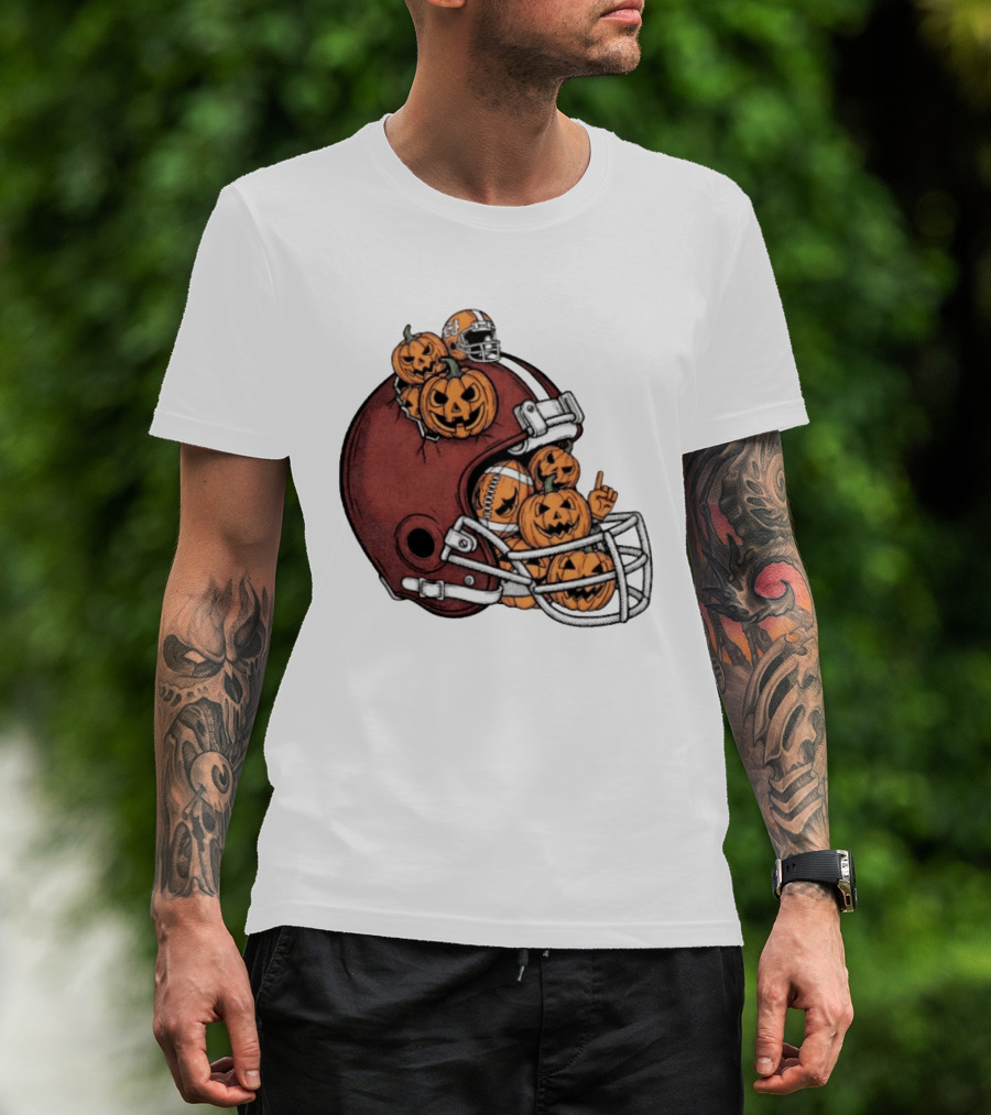 Cleveland Browns Halloween Pumpkin Football Helmet T-Shirt