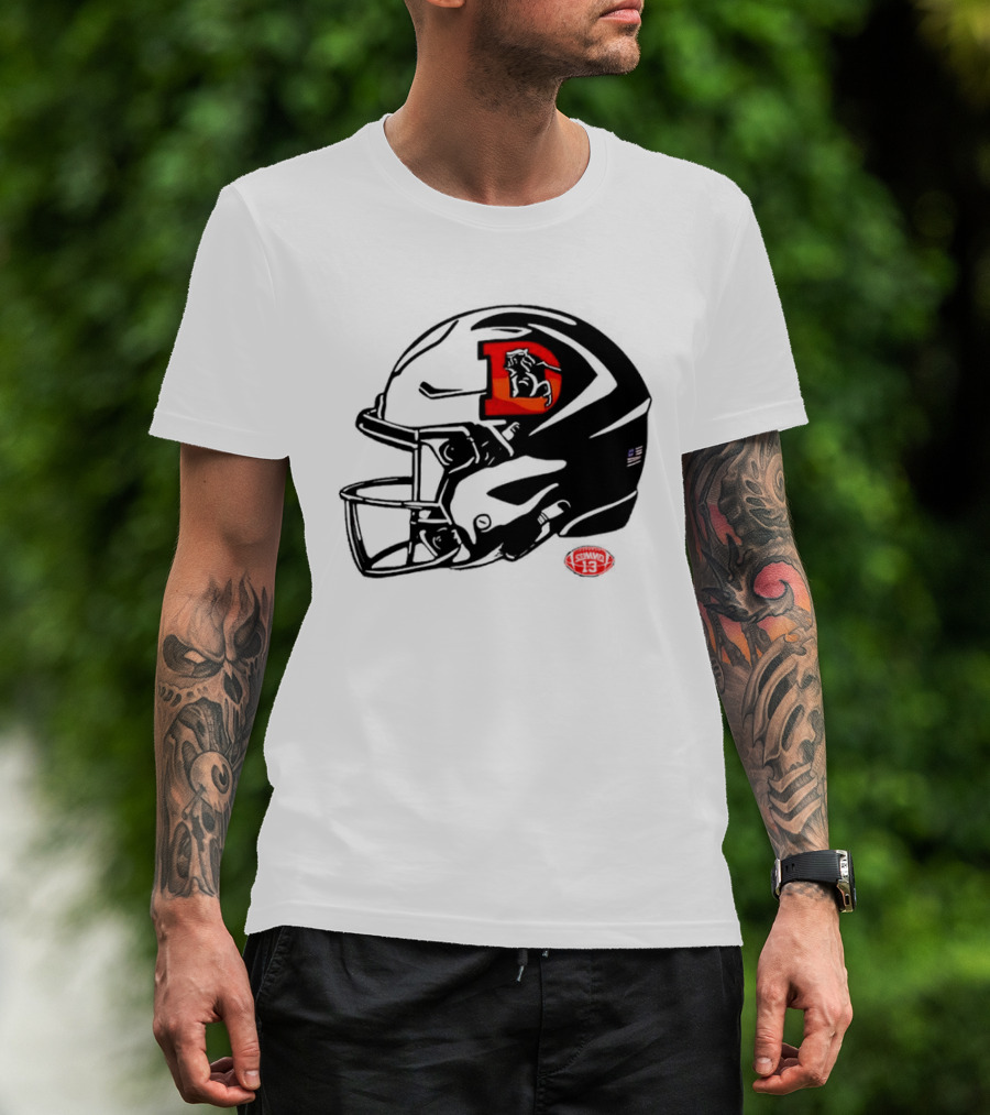 Denver Broncos Vintage D Snowcapped Helmet T-Shirt