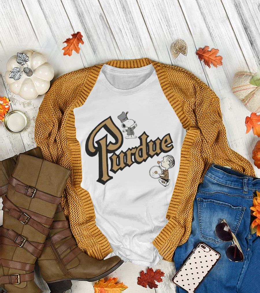 Purdue Boilermakers Snoopy And Charlie Brown Football T-Shirt