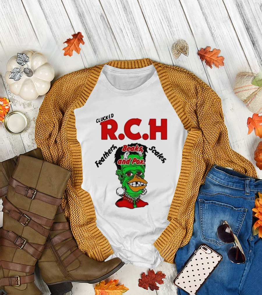 Clucked RCH Feathers Beaks Scales And Pox Green T-Shirt