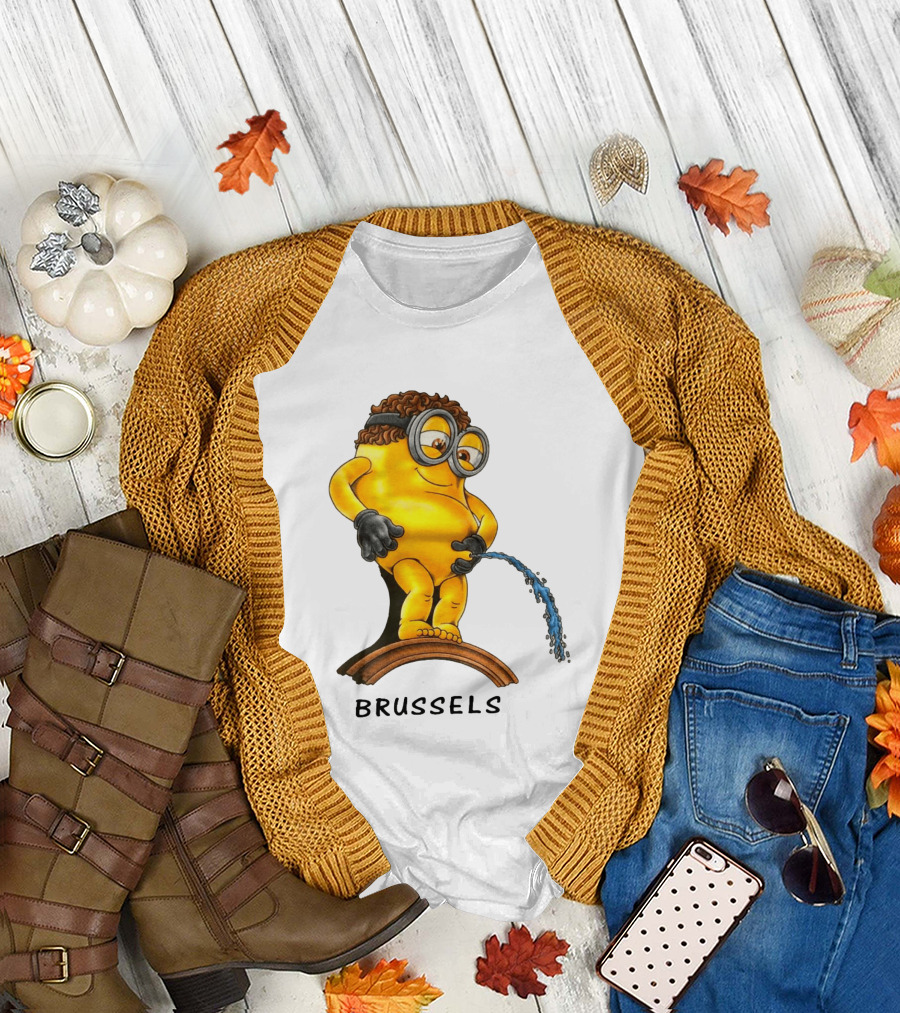 Brussels Pee Minion Parody Manneken Pis T-Shirt