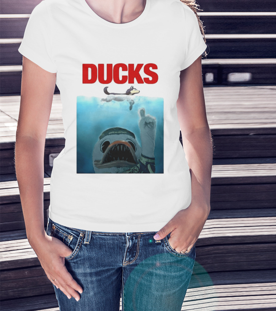Oregon Ducks Jaws Parody With Washington Huskies Rivalry T-Shirt