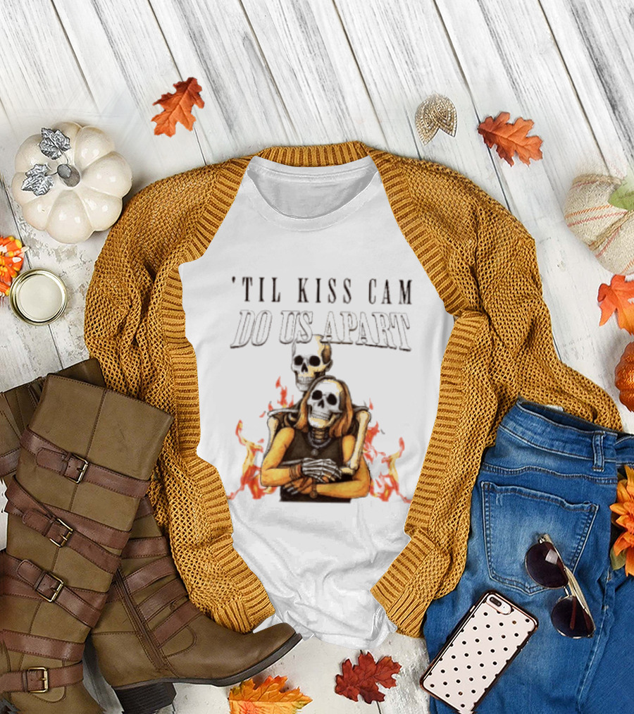 Til Kiss Cam Do Us Part Skeleton Halloween Flames T-Shirt