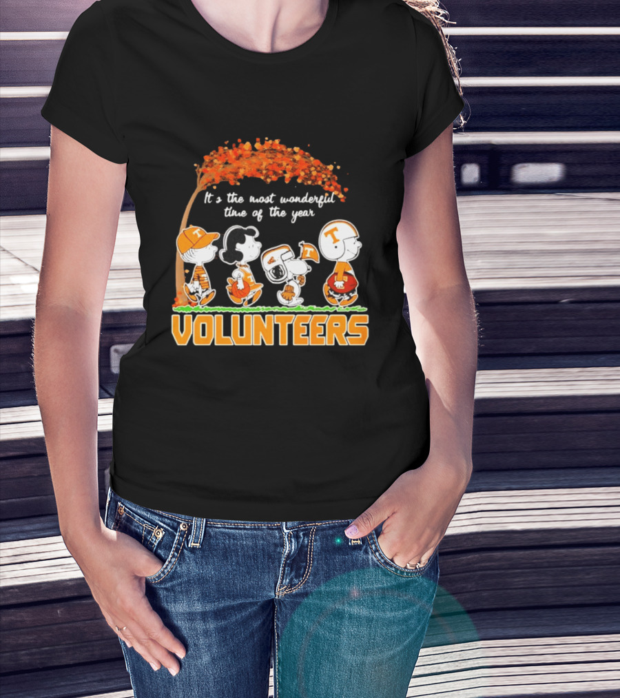 Peanuts Characters Tennessee Volunteers It's The Most Wonderful Time Of The Year T-Shirt