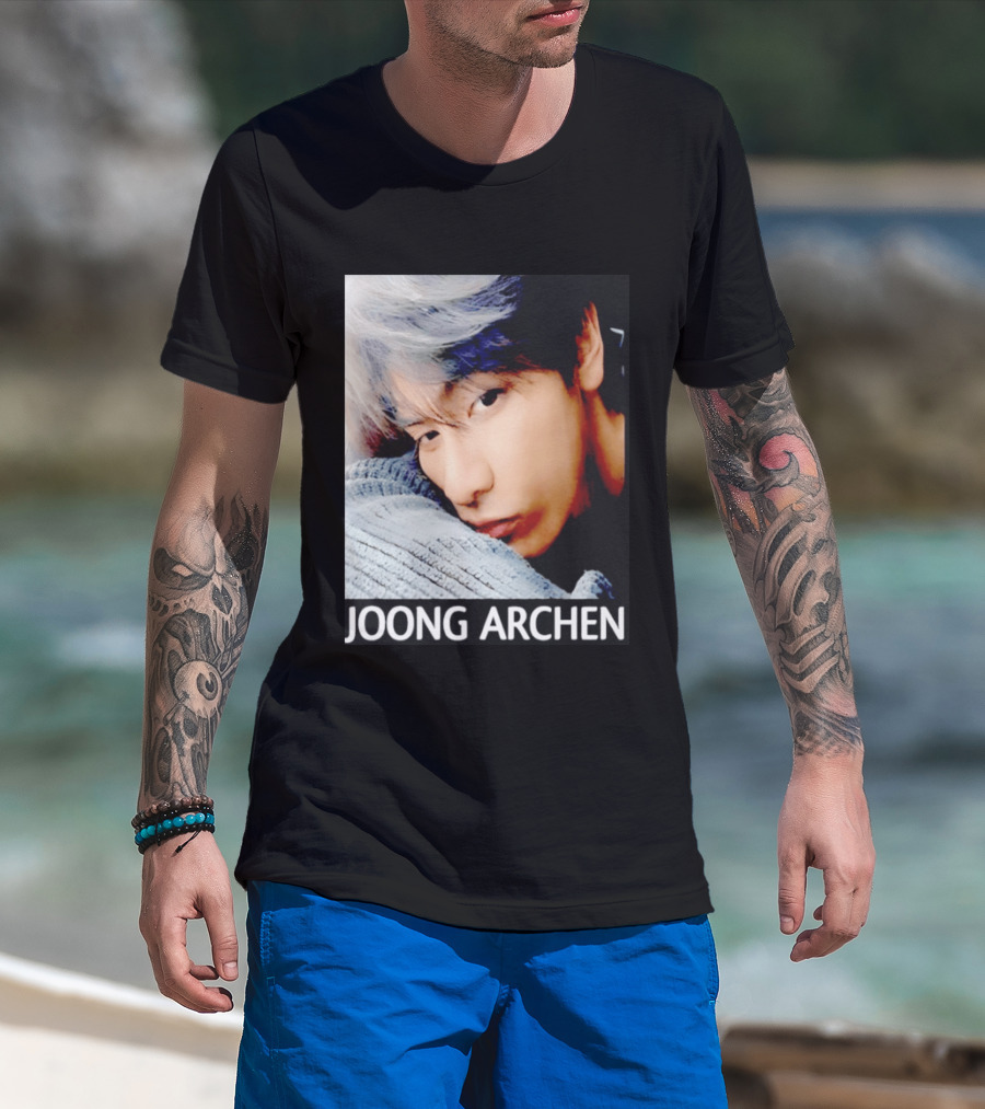 Joong Archen Thai Actor Close Up Pillow T-Shirt