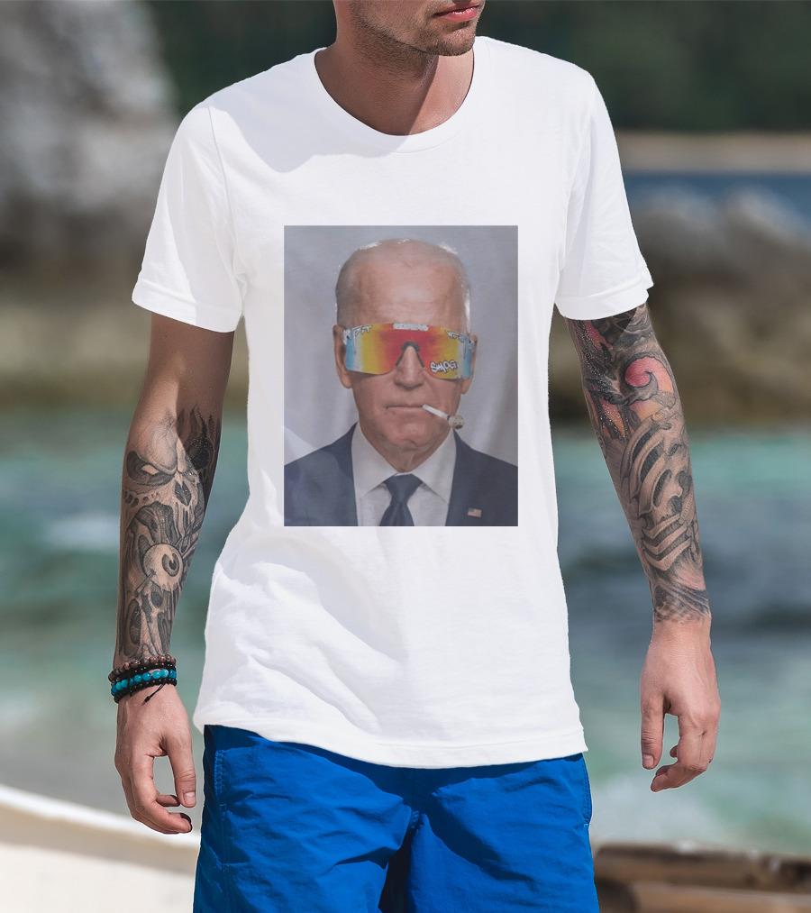 Joe Biden Pit Viper Sunglasses Smoking Pipe President T-Shirt