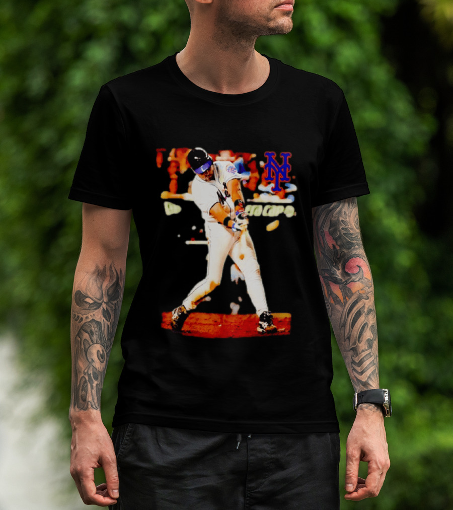 Mike Piazza New York Mets Batting Action MLB Player Swing T-Shirt