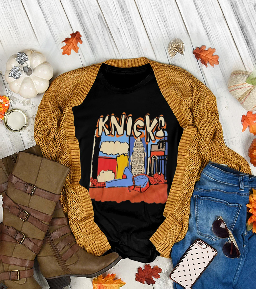 New York Knicks Spiderman Marvel NBA Basketball Skyline T-Shirt