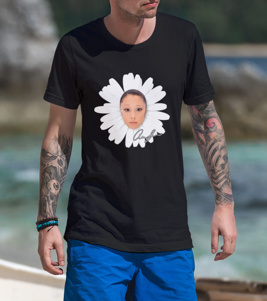 Ariana Petal Daisy Meme Face Cute Signature T-Shirt