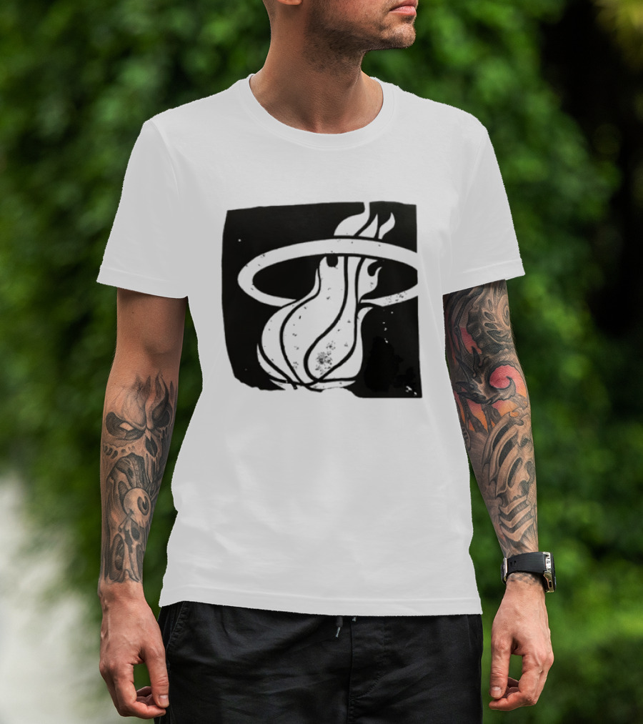 Miami Heat Basketball NBA Iconic Flaming Ball T-Shirt