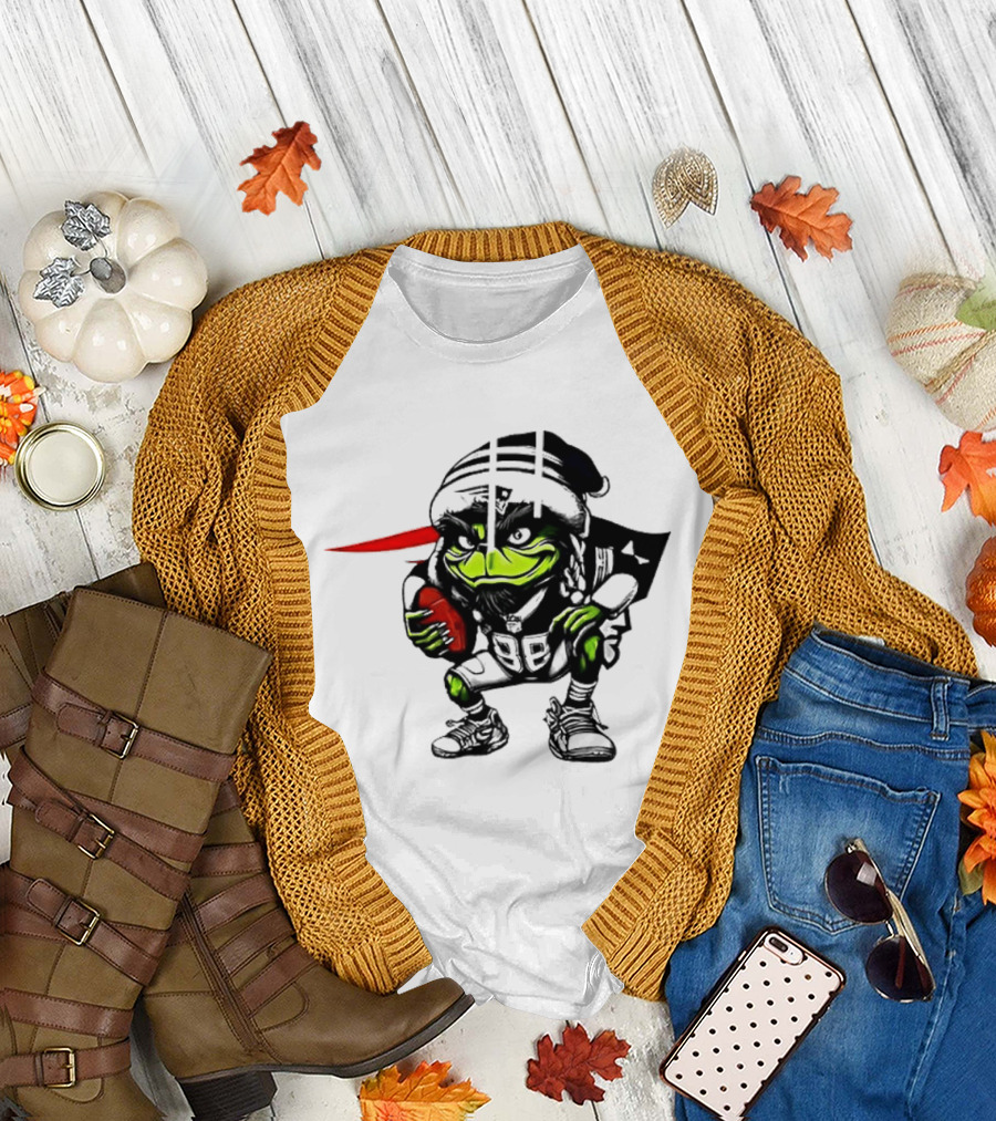 New England Patriots Grinch Christmas Football Collaboration T-Shirt
