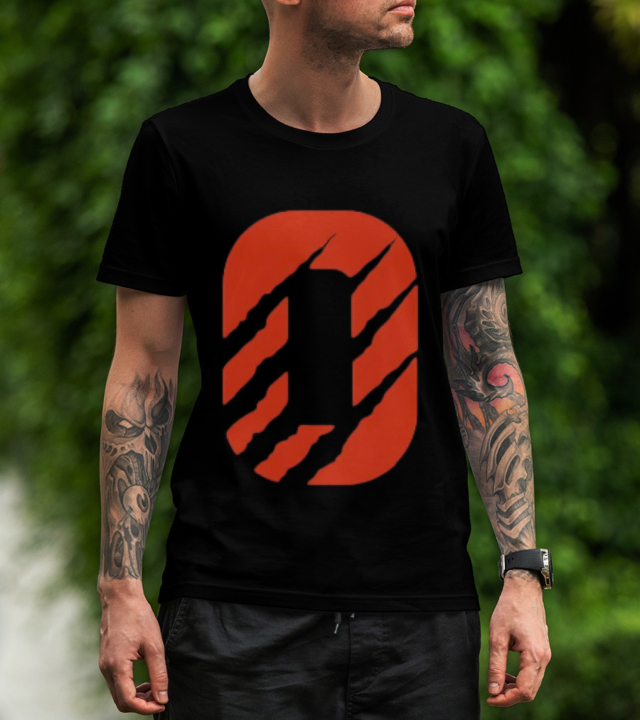 Cincinnati Bengals Clawed Stripes T-Shirt
