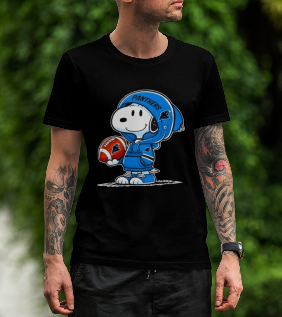 Snoopy Carolina Panthers Fan Holding Football Peanuts T-Shirt