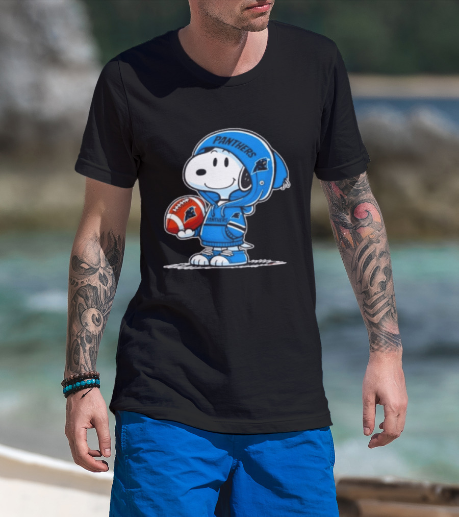 Snoopy Carolina Panthers Fan Holding Football Peanuts T-Shirt