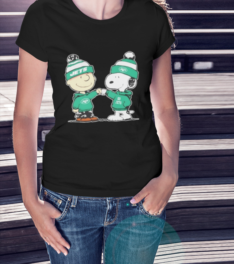 Original Peanuts Charlie Brown Snoopy New York Jets Fist Bump Go Jets Football T-Shirt