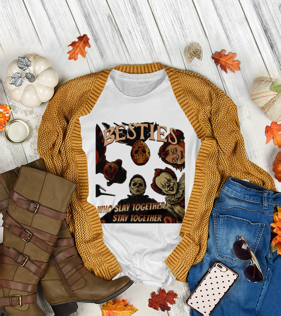 BESTIES Horror Movie Characters Mask Iconic Slayers Pennywise Knife Doll Together T-Shirt