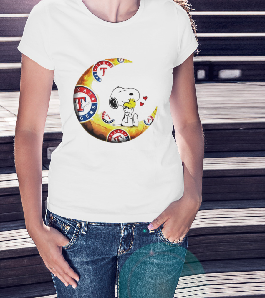Snoopy Woodstock Texas Rangers Moon Baseball Fan Celebration T-Shirt