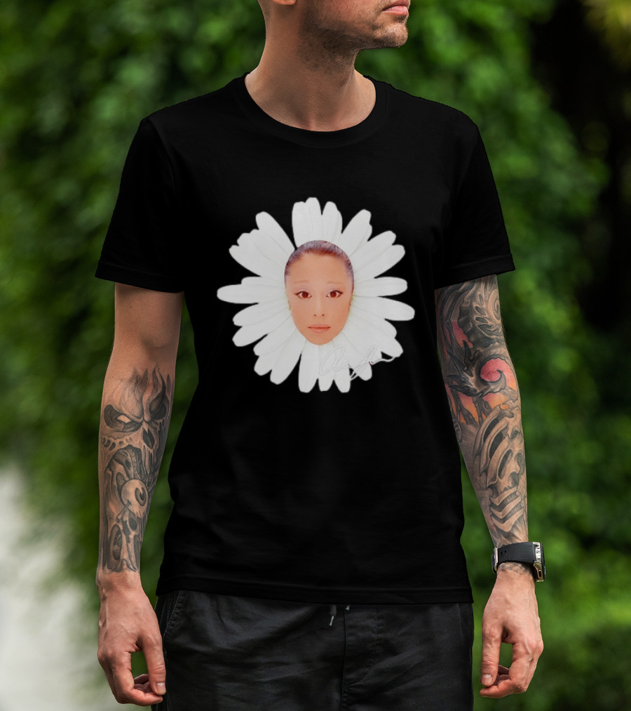 Ariana Grande Daisy Flower Face With Signature T-Shirt