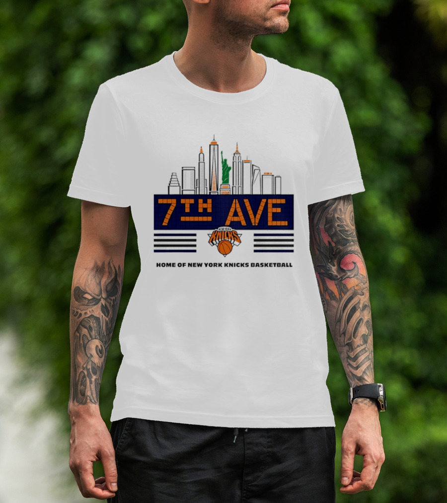 7th Ave New York Knicks Basketball Skyline T-Shirt