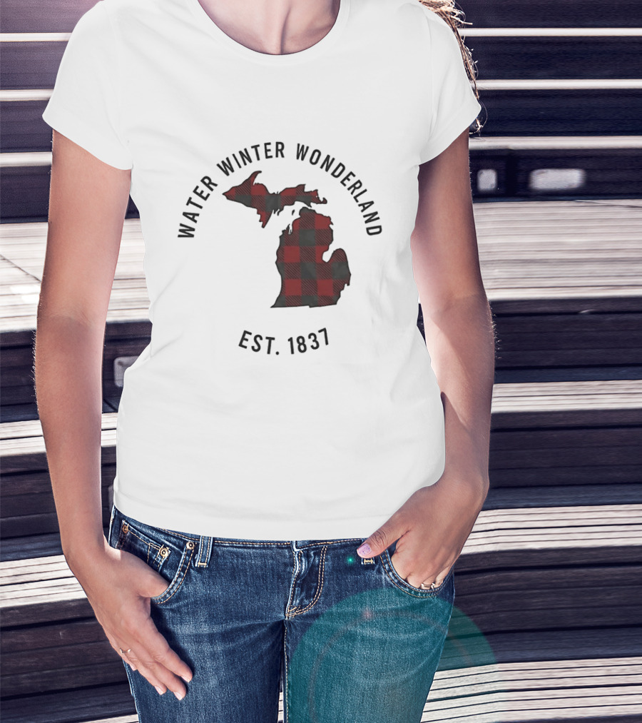 Michigan Water Winter Wonderland Est 1837 Plaid T-Shirt