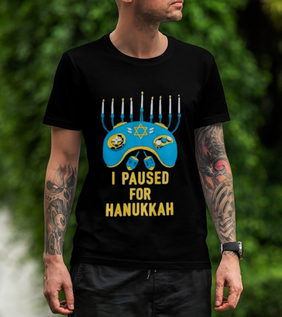 I Paused For Hanukkah Menorah Gaming Controller Star Of David T-Shirt