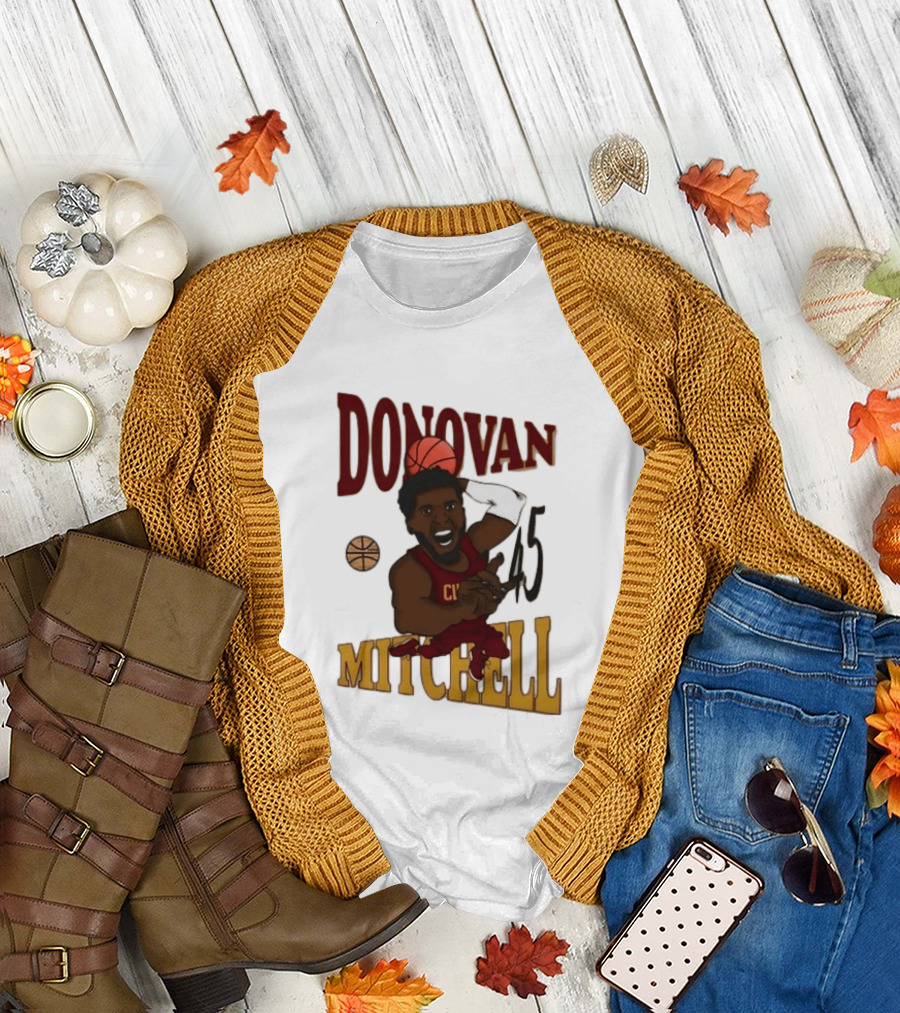Donovan Mitchell Cleveland Cavaliers Basketball Number 45 Dunking T-Shirt