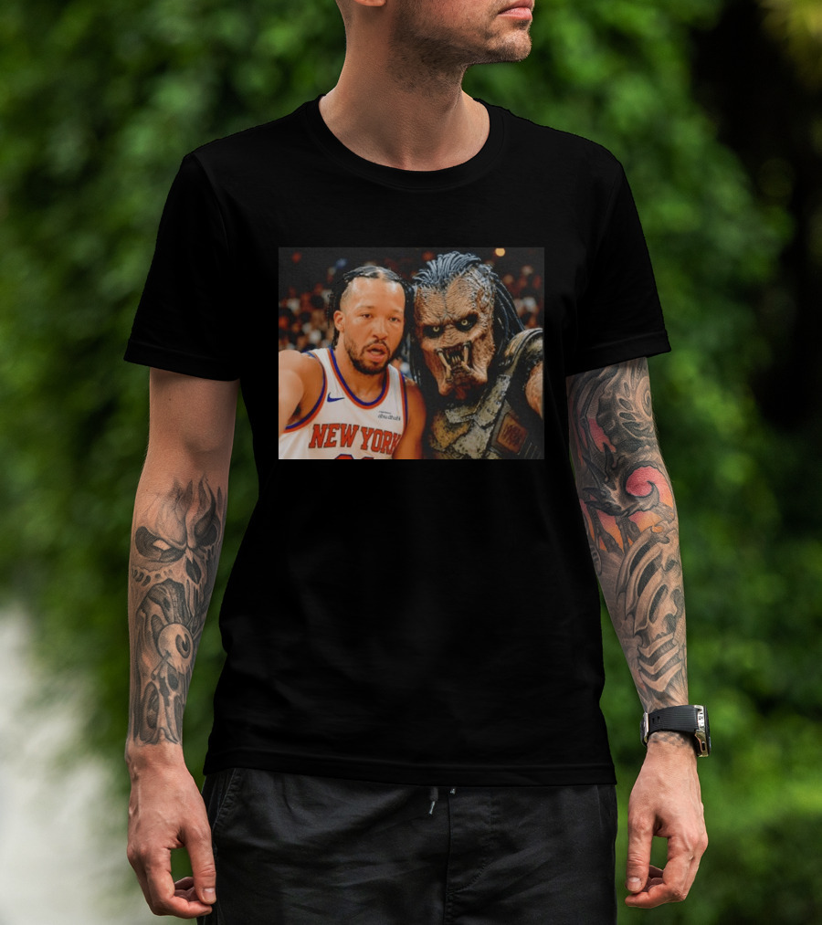 New York Knicks Jalen Brunson And Predator Basketball Encounter T-Shirt