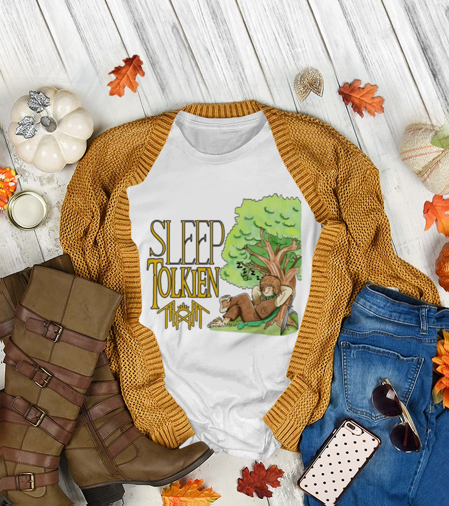Sleep Tolkien Hobbit Nap Under Tree Fantasy T-Shirt