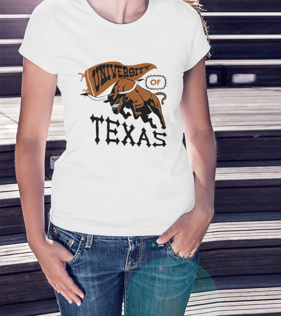 University Of Texas Longhorns Bull Mascot Banner T-Shirt
