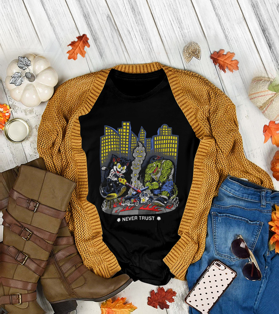 Cat And Crocodile In City Never Trust Police Car Cartoon Scene T-Shirt