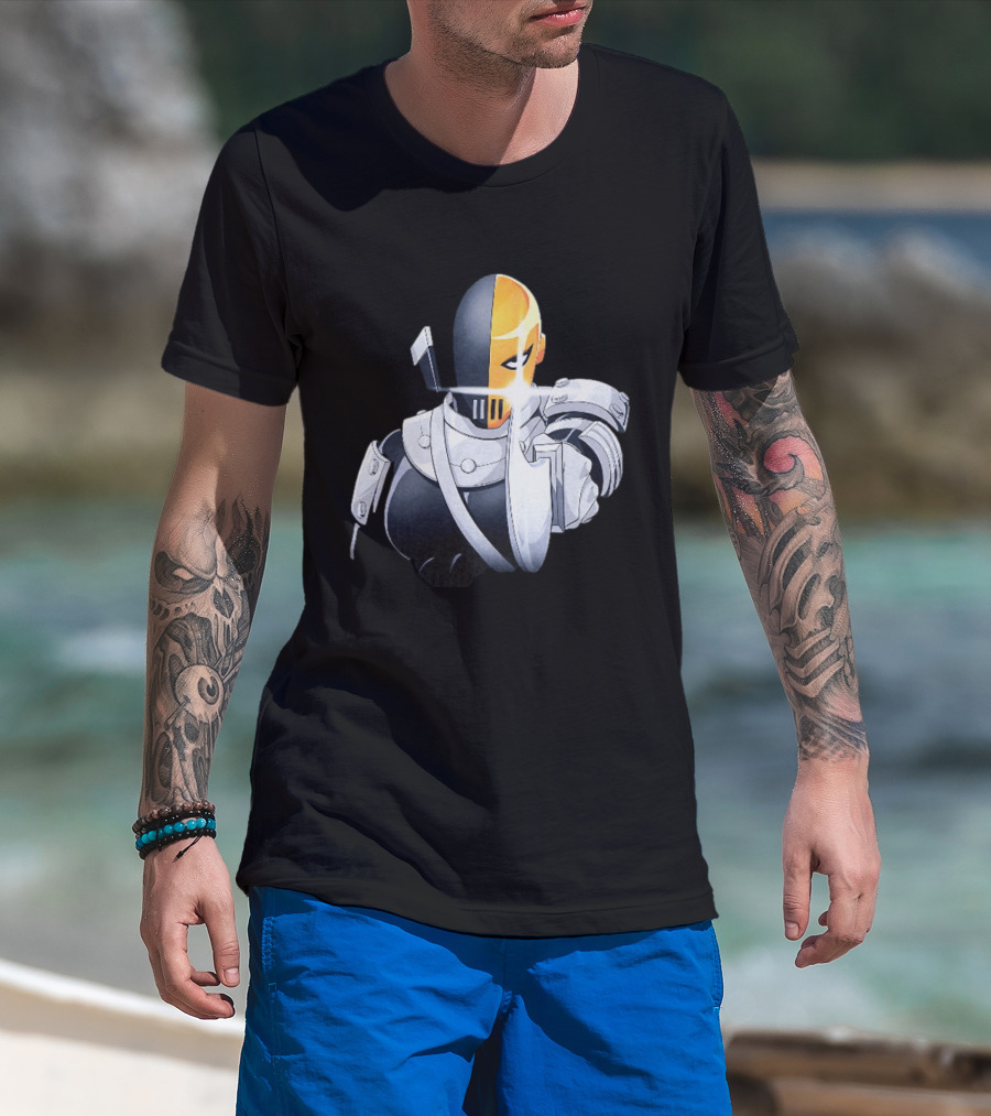 Deathstroke DC Comics Armor Sword Wielding T-Shirt