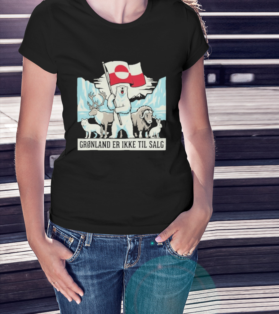 Grønland Er Ikke Til Salg Polar Bear Flag Reindeer Musk Ox Arctic Wildlife T-Shirt